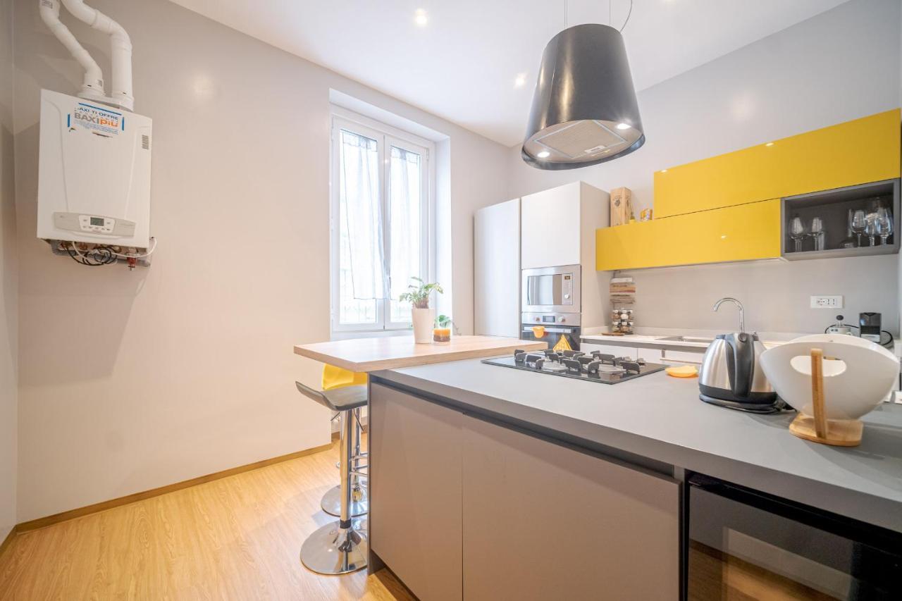 Bright Apartment A Few Steps From Via Garibaldi Genua Exteriör bild