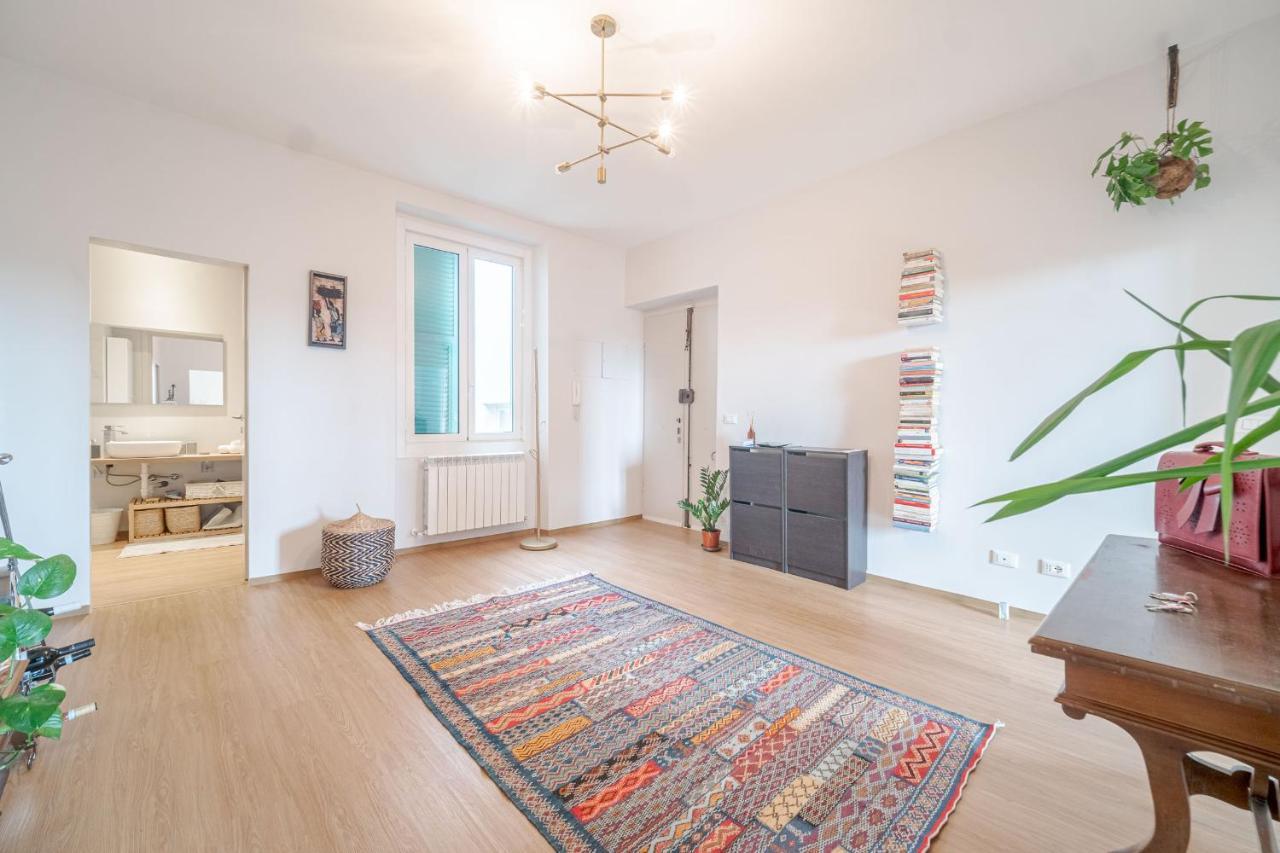 Bright Apartment A Few Steps From Via Garibaldi Genua Exteriör bild